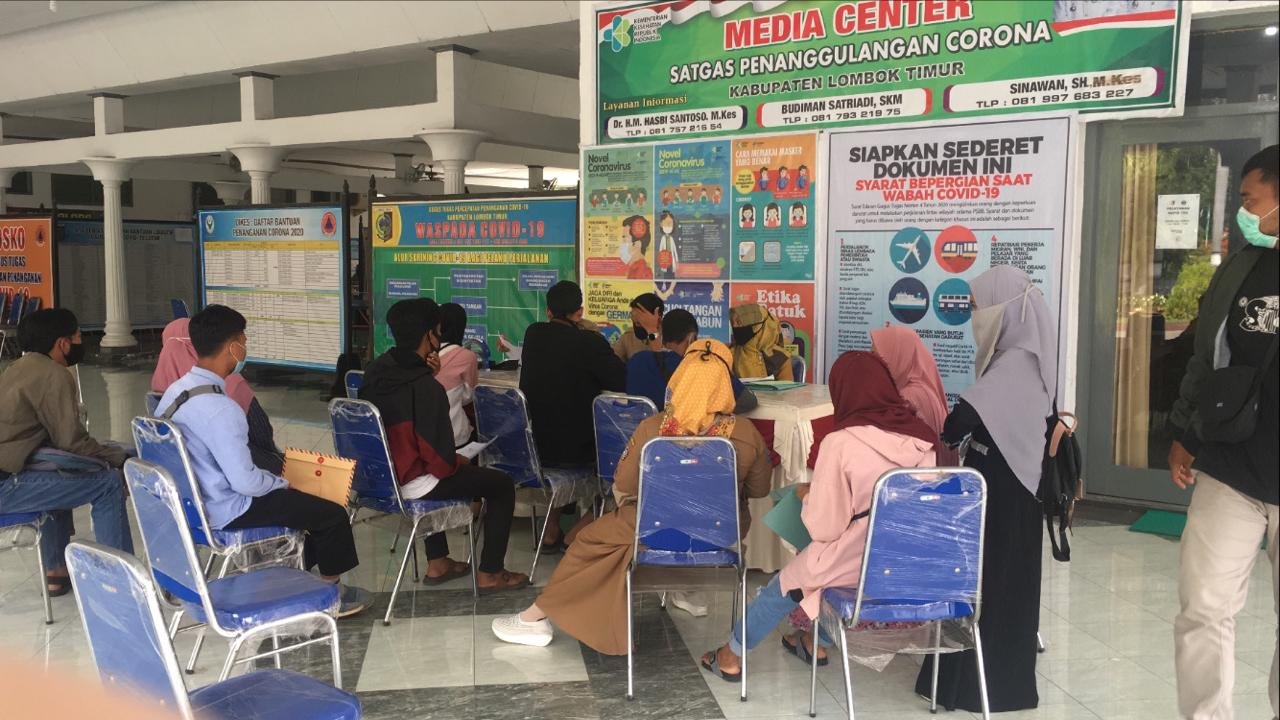 Rapid Tes Gratis Posko Covid19 Lotim Ramai Dikunjungi, Dua Mahasiswa Dinyatakan Reaktif