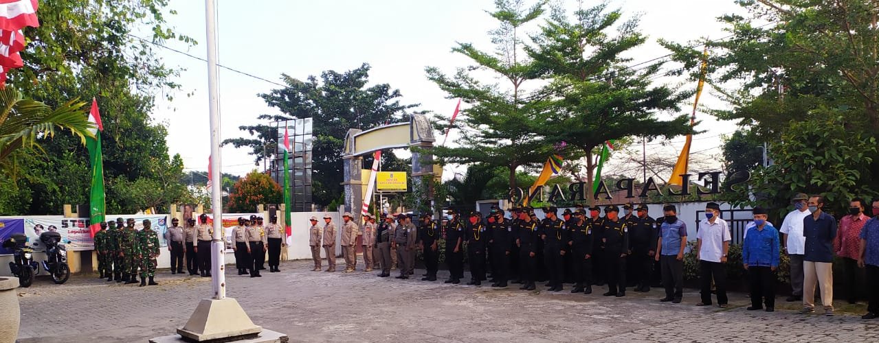 Covid19 Musuh Bersama, Camat Selaparang Mataram Gelar Apel Siaga Tiga Pilar