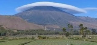 Gunungnya Menyimpan Mistis, Pendakian ke Puncak Rinjani Mulai Meningkat