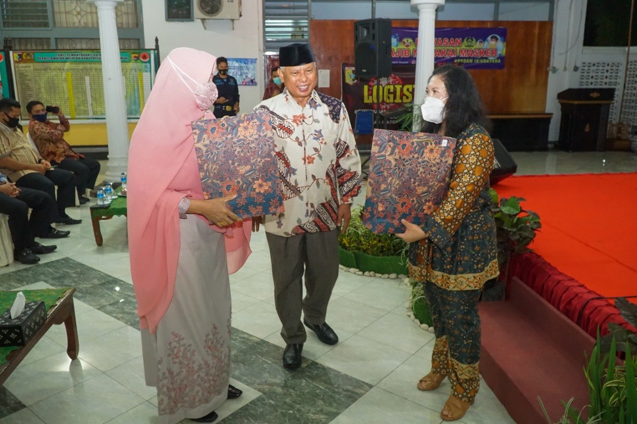 Pendekar Hukum PN Selong Chitta Cahyaningtyas Pindah Tugas, Jajaran Pemkab Lotim Merasa Kehilangan