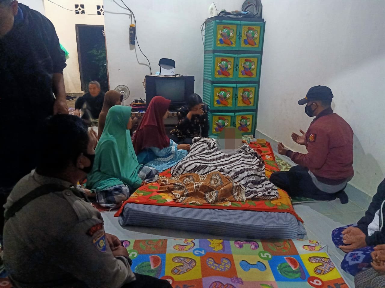 Murid Klas 4 Sekolah Dasar, Rizki Abi Fadullah Tewas Kesetrum Saat Mengecas Handphon