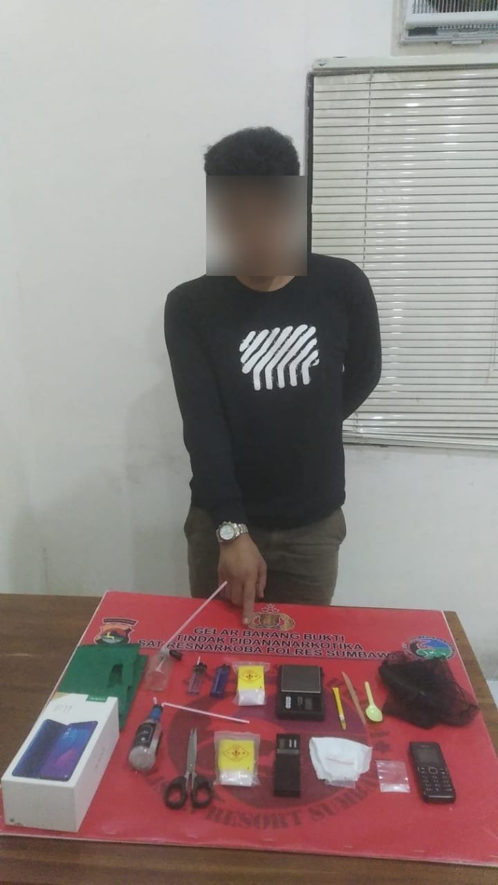 Rumah Dijadikan Transaksi Narkoba, Warga Labuhan burung Sumbawa Diciduk Aparat