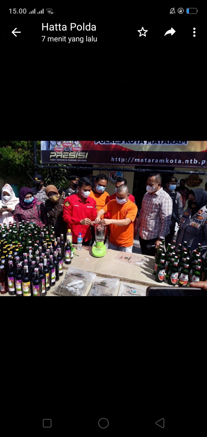 Polresta Mataram Musnahkan Ribuan Botol Miras dan 1,5 Kilo Ganja