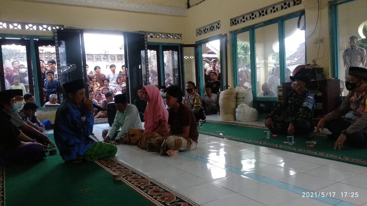 Diduga Dukun Santet, Satu Keluarga Di Praya Barat Lombok Tengah Disumpah Warga