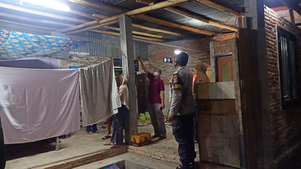 Diduga Setres,  Kakek di Monjok Culik Mataram Tewas Gantung Diri