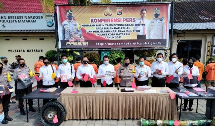 Pengungkapan Kasus Jawara Polresta Mataram Terbaik Selama Ramadhan 1442 H