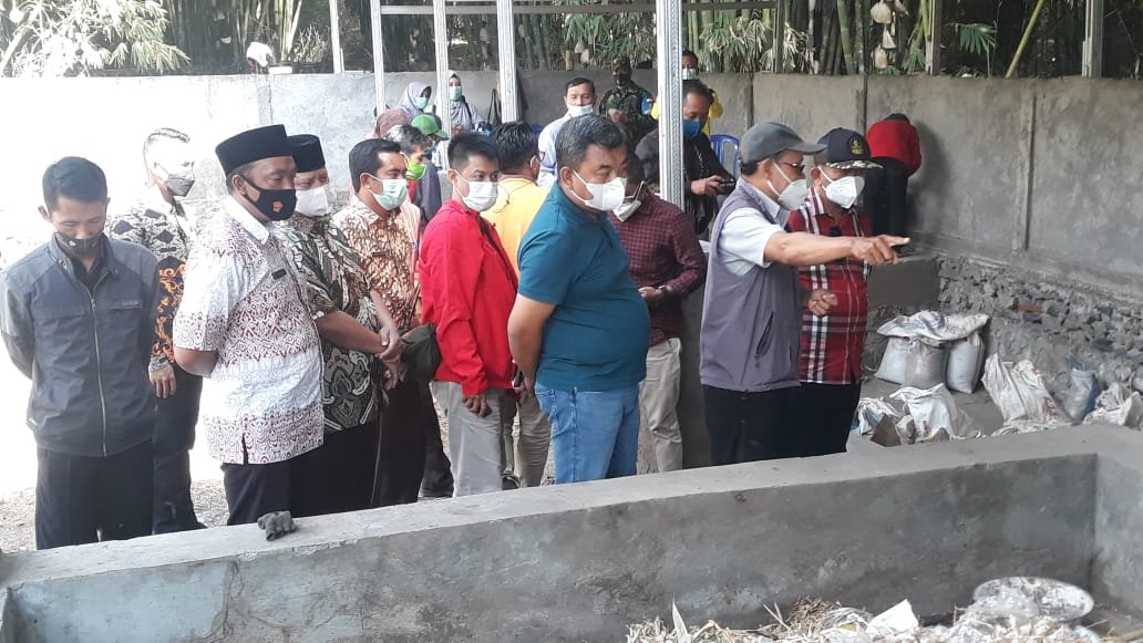 Bupati Polewali Mandar Sulawesi Barat Belajar Pengolahan Sampah di Sembalun