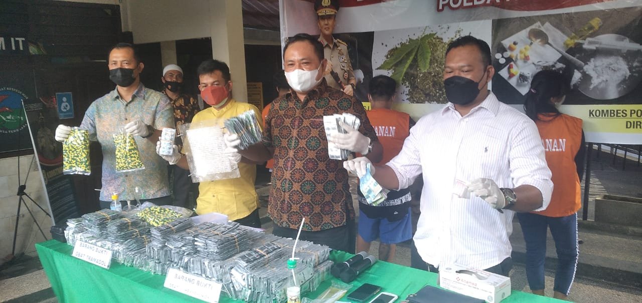 Tim Ops Direktorat Narkoba Polda NTB Tangkap Dua Pemasok Obat Daftar G