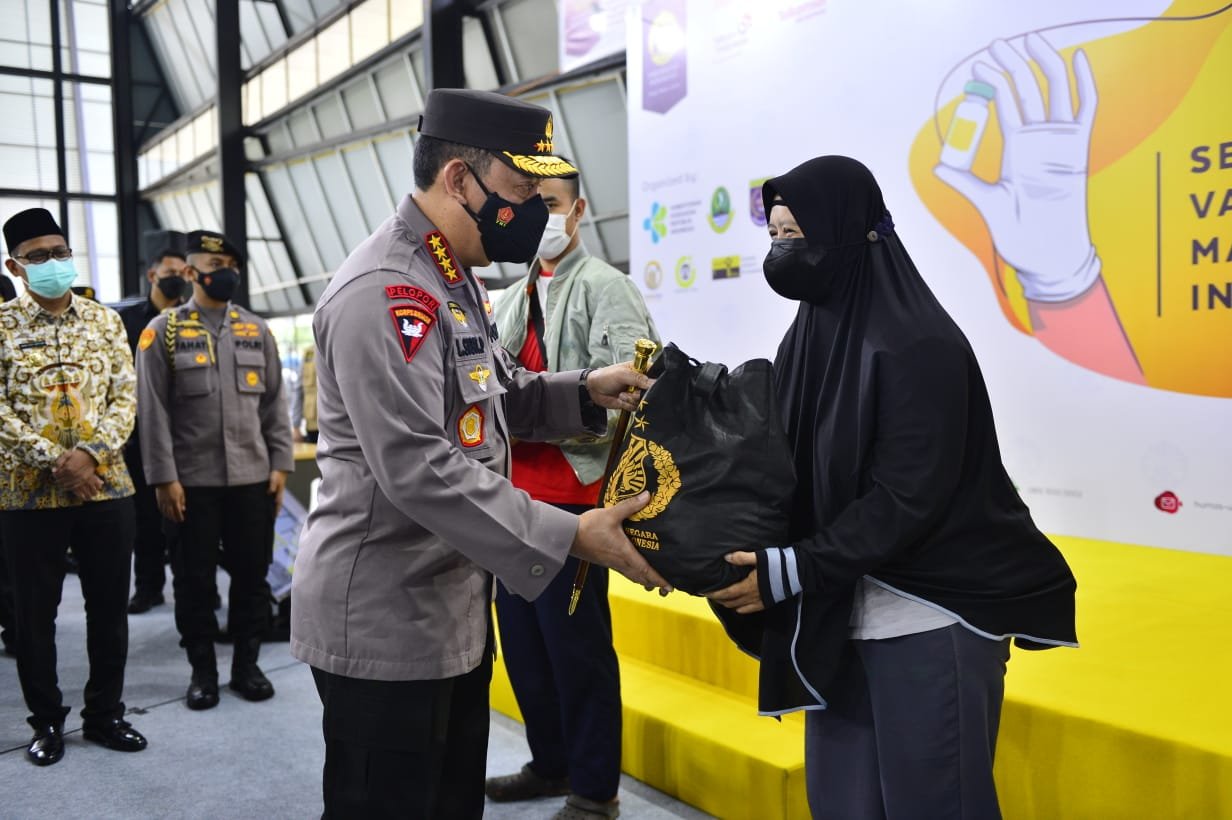 Kapolri: Hilangkan Perbedaan Bersatu Lawan Covid-19