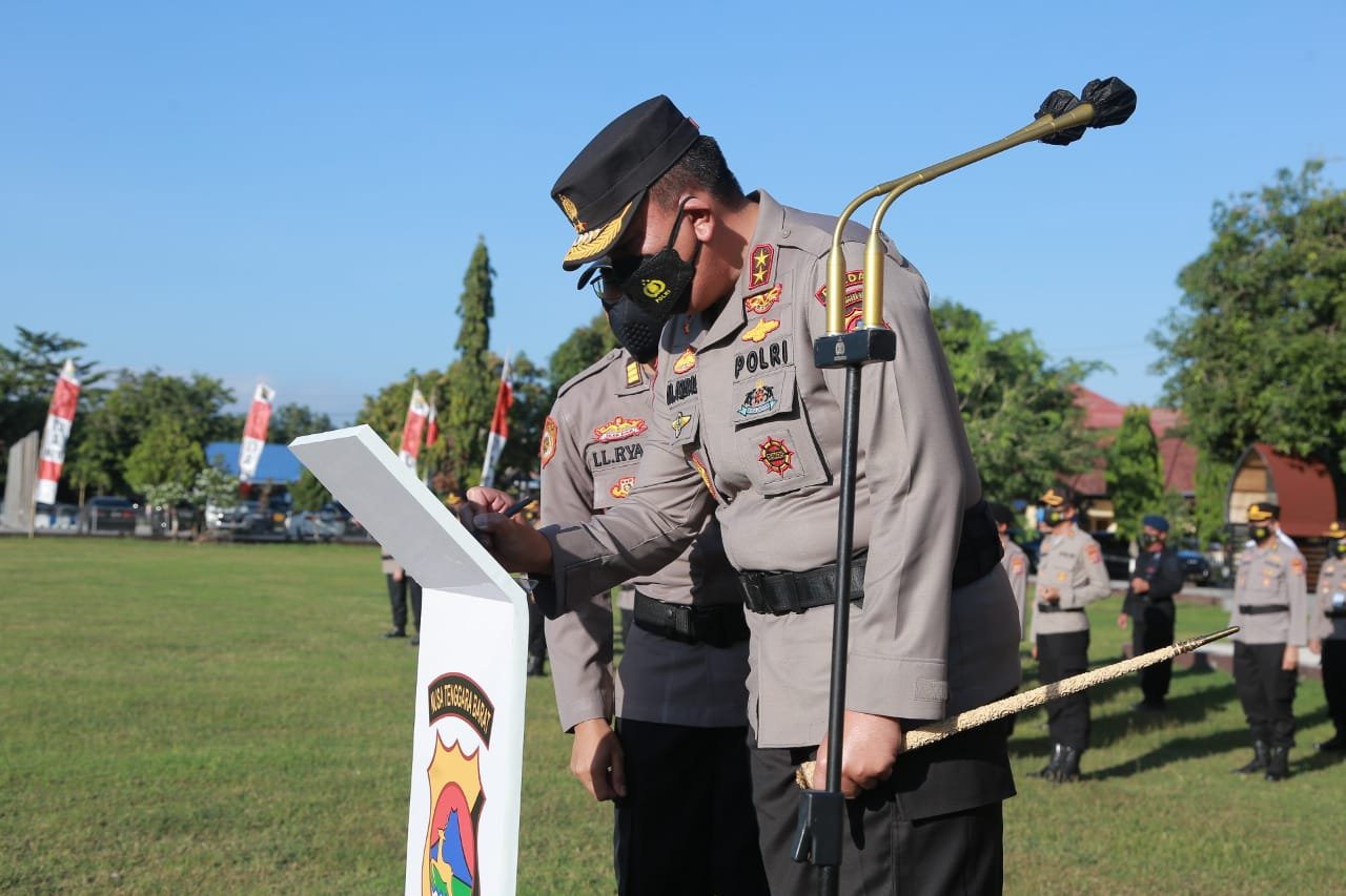 Tiga Kapolres Berganti, Kapolda: Selamat Bertugas dan Semoga Haparan Masyarakat NTB Bisa Kita Wujudkan Bersama