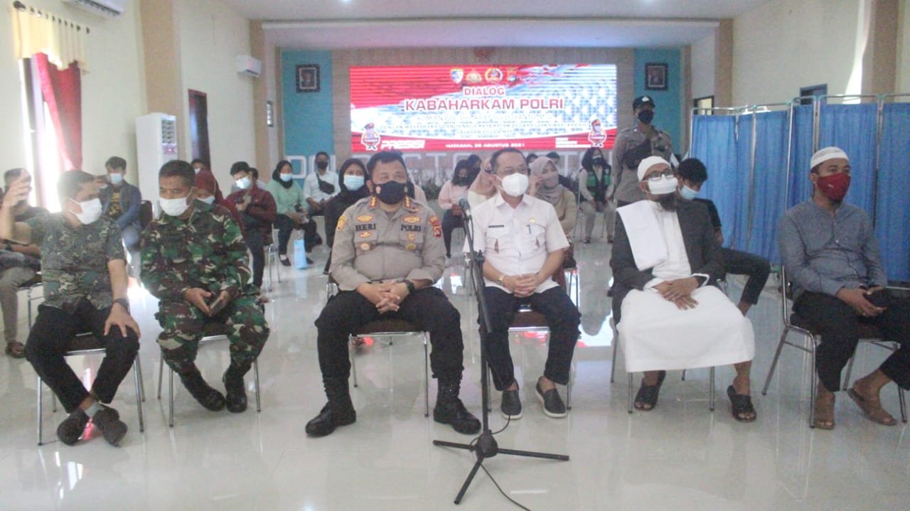 Target Suntikkan 1000 Dosis, Polresta Mataram Gelar Vaksinasi untuk Masyarakat Umum Hingga Tuan Guru