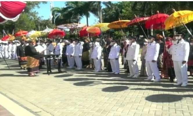 Sempat Tertunda, Pelantikan 29 Kepala Desa Terpilih Dilakukan Pada Momen Peringatan HUT Lotim ke 126