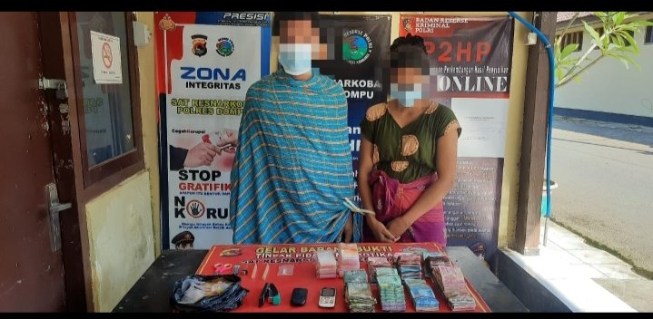 Jualan Sabu di Rumah Kontrakan Pasangan Suami Istri di Dompu Diringkus Tanpa perlawanan