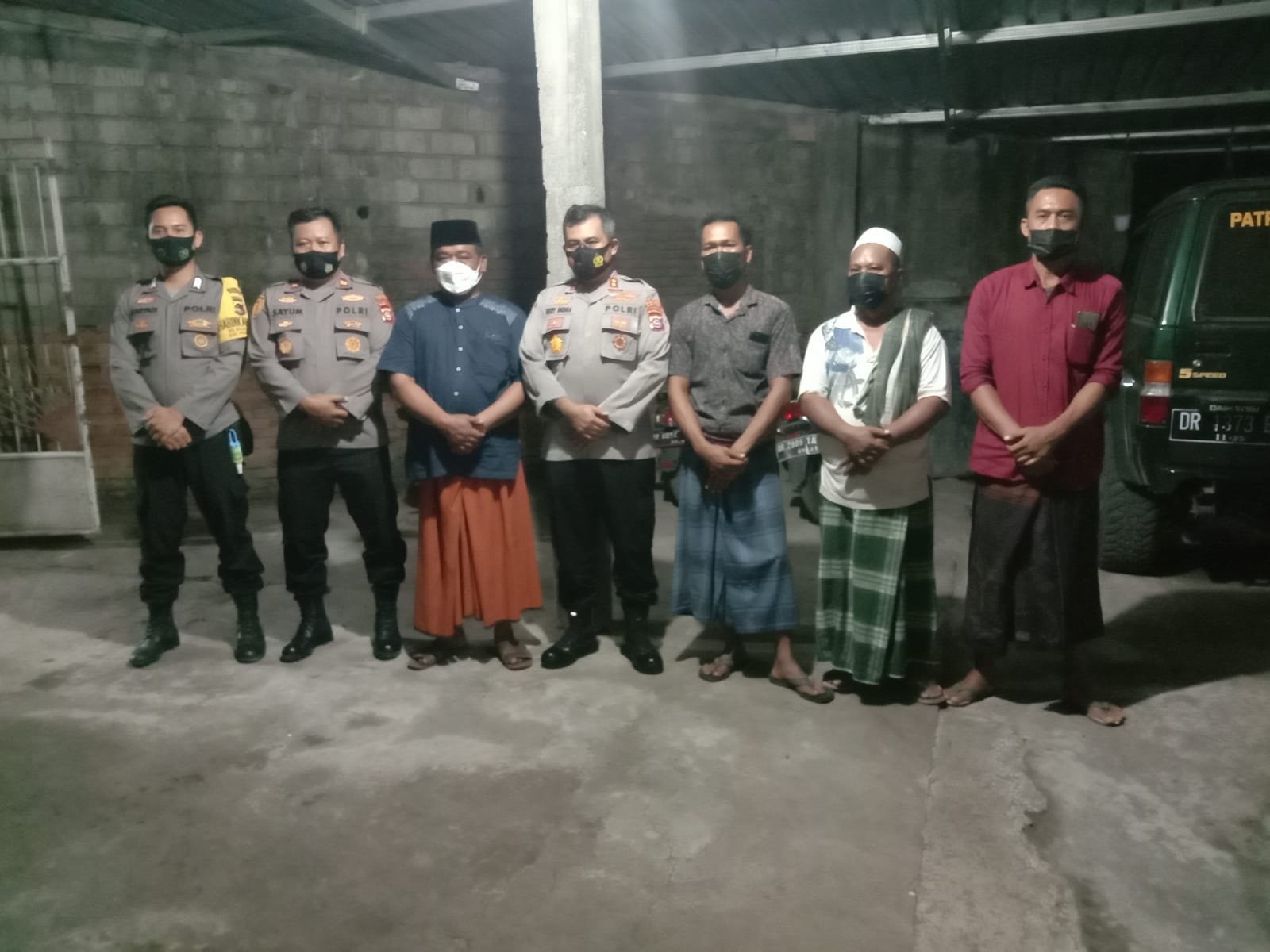 Sambang Desa di Dusun Matek Maling, Kapolres Loteng Ajak Masyarakat Dukung Ciptakan Kamtibmas