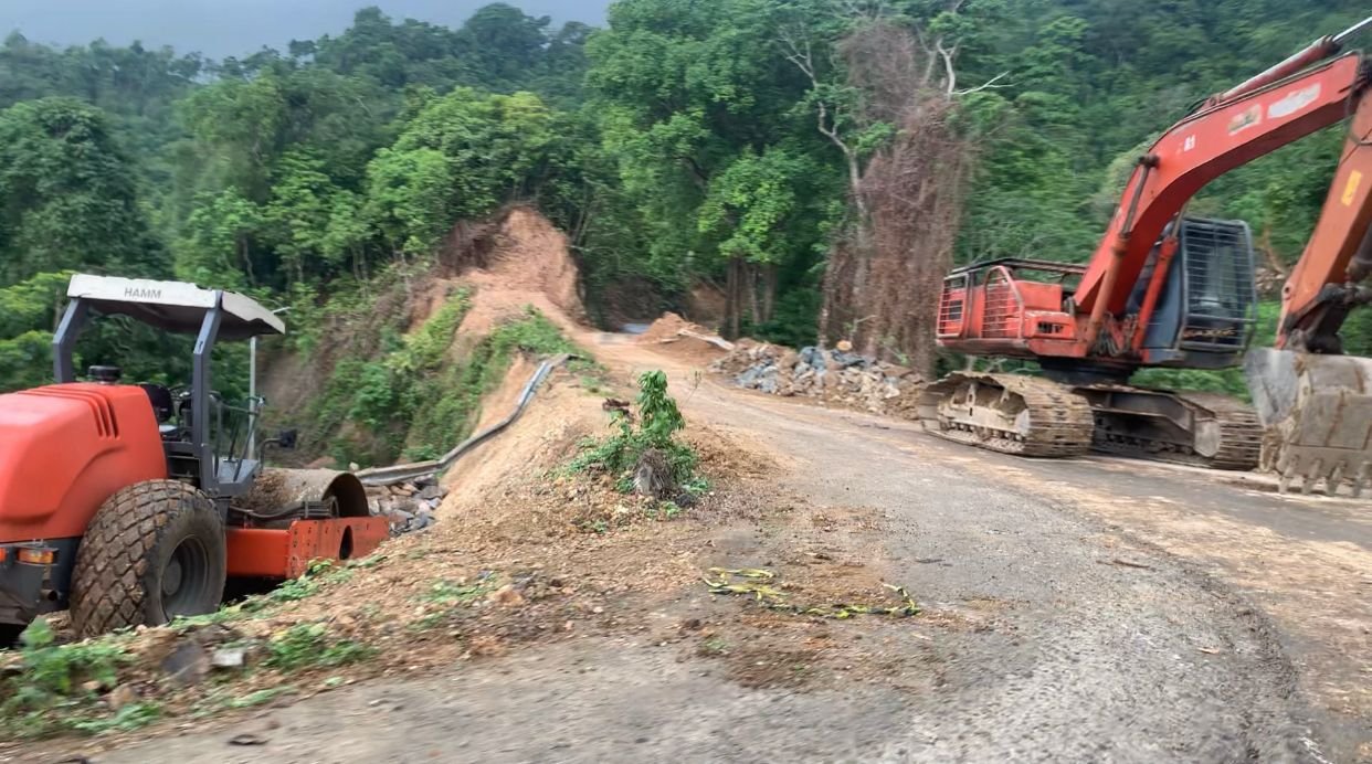 Proyek Jalan Pusuk Sedang Dikerjakan, Menuju Lombok Utara Kendaraan Menggunakan Jalur Lingkar Senggigi