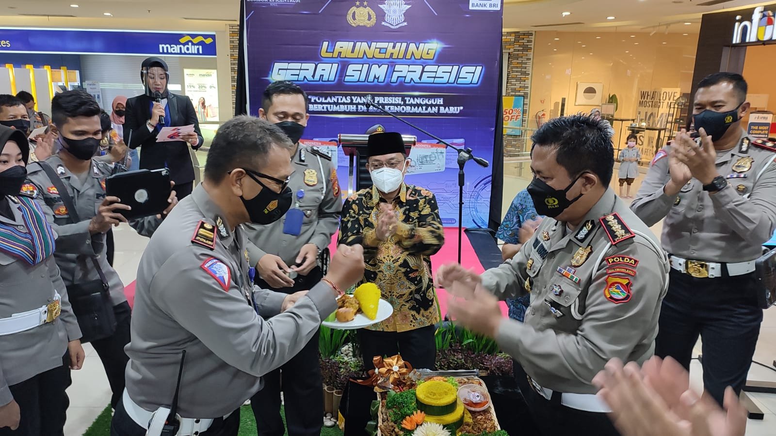 Launching Gerai SIM Presisi, Polres Mataram:  Kini Masyarakat Bisa Perpanjang SIM Sambil Shopping di Epicentrum Mall