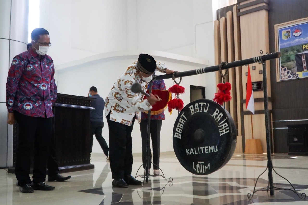 Buka PPDI Lotim, Bupati Ingatkan Kepala Desa Kesampingkan Kepentingan Pribadi