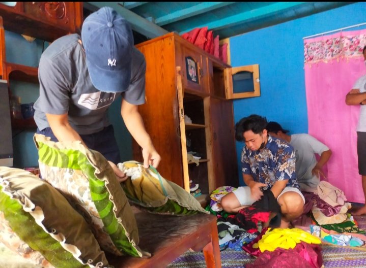 Tersangka Narkoba Wem Bersama Belasan Poket Sabu Diamankan Polisi di Kediamannya