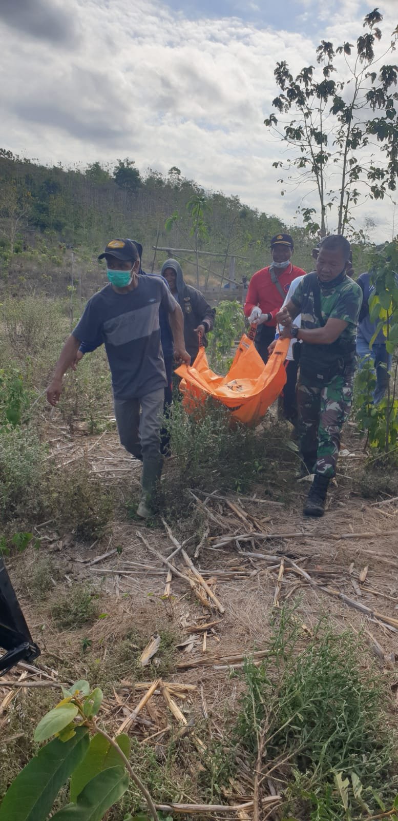 Mencari Emas Pada Kedalaman 17 Meter, 4 Penambamg Emas Tradisional Sumbawa Tewas Kehabisan Oksigen