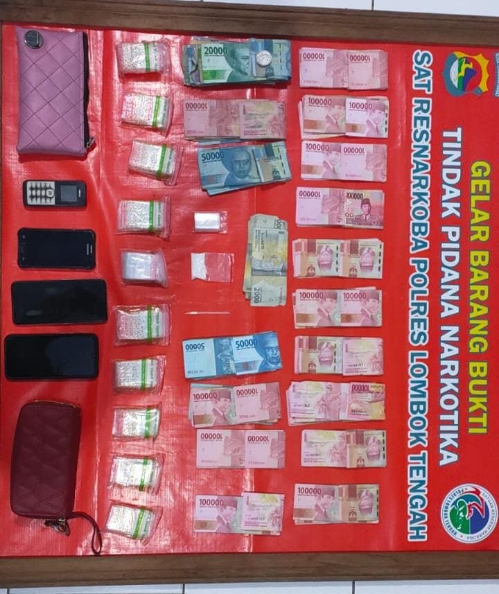 Edarkan Sabu, Kakek 60 Tahun Warga Beleke Lombok Tengah Diciduk di Kediamannya