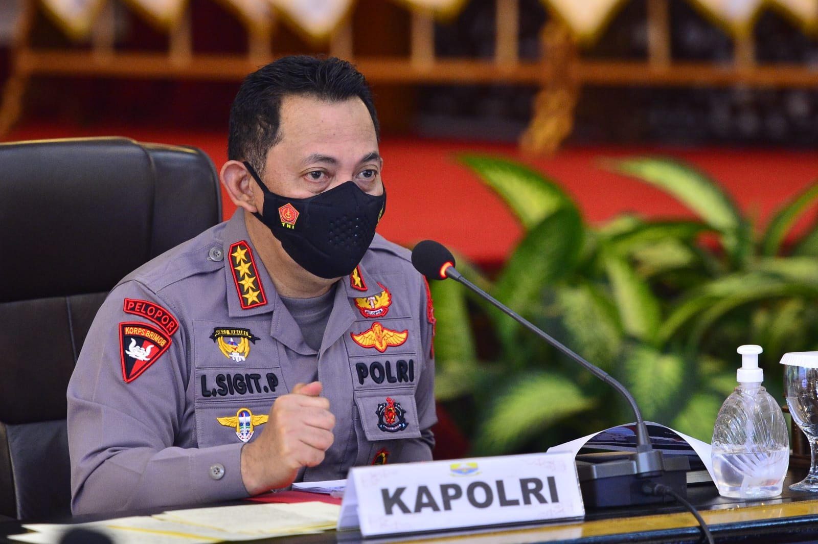 Kapolri Perintahkan Kapolda se Indonesia Tindak Tegas Pinjol Ilegal