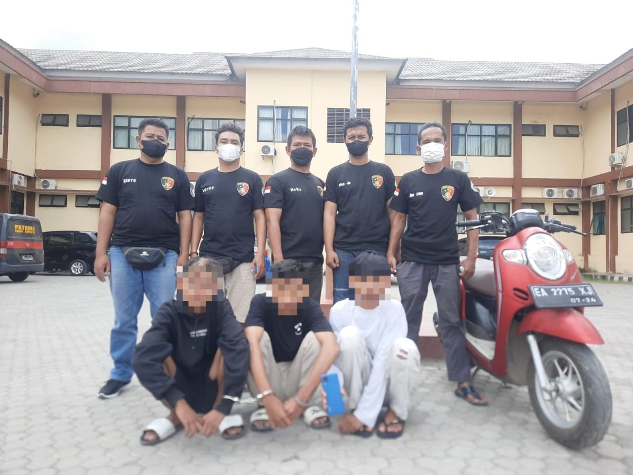 Jambret HP, Remaja Belasan Tahun di Bima Diborgol Polisi