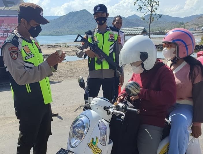 Gelaran WSBK Pengamanan Diperketat, Menyeberang ke Lombok TNI Polri Periksa Penumpang di Pelabuhan Tano