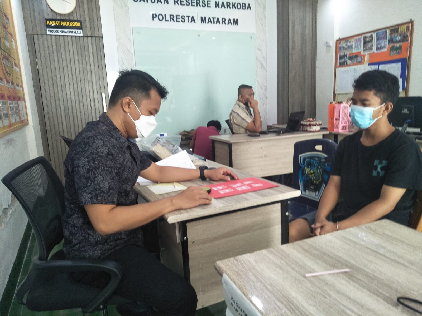 Berdalih untuk Tambah Penghasilan, Pengusaha Loundri di Karang Bagu Mataram Nyambi Jualan Sabu