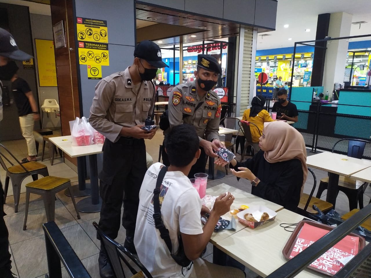 Patroli Polresta Mataram Sasar Lokasi Keramaian dan Tempat Hiburan Malam