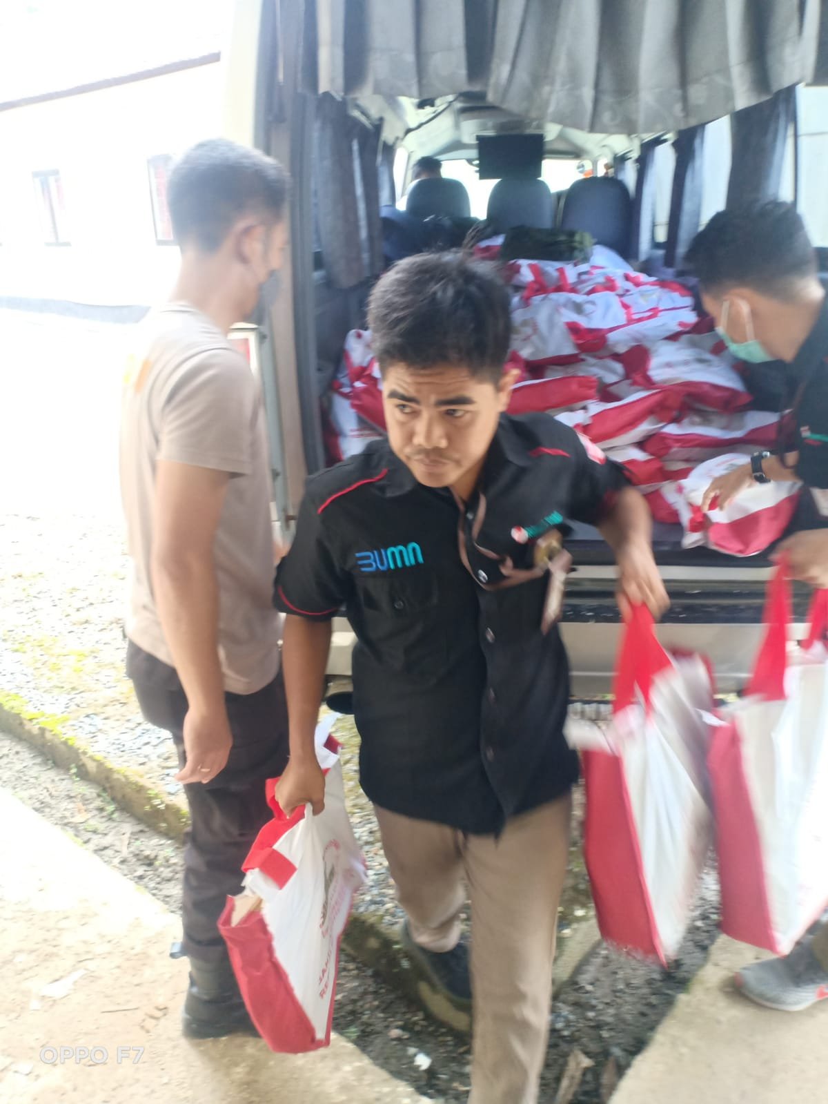 Kunjungan Presiden Jokowi ke Sumbawa Bawa Berkah, 1000 paket Banpres Disalurkan untuk Masyarakat Tidak Mampu