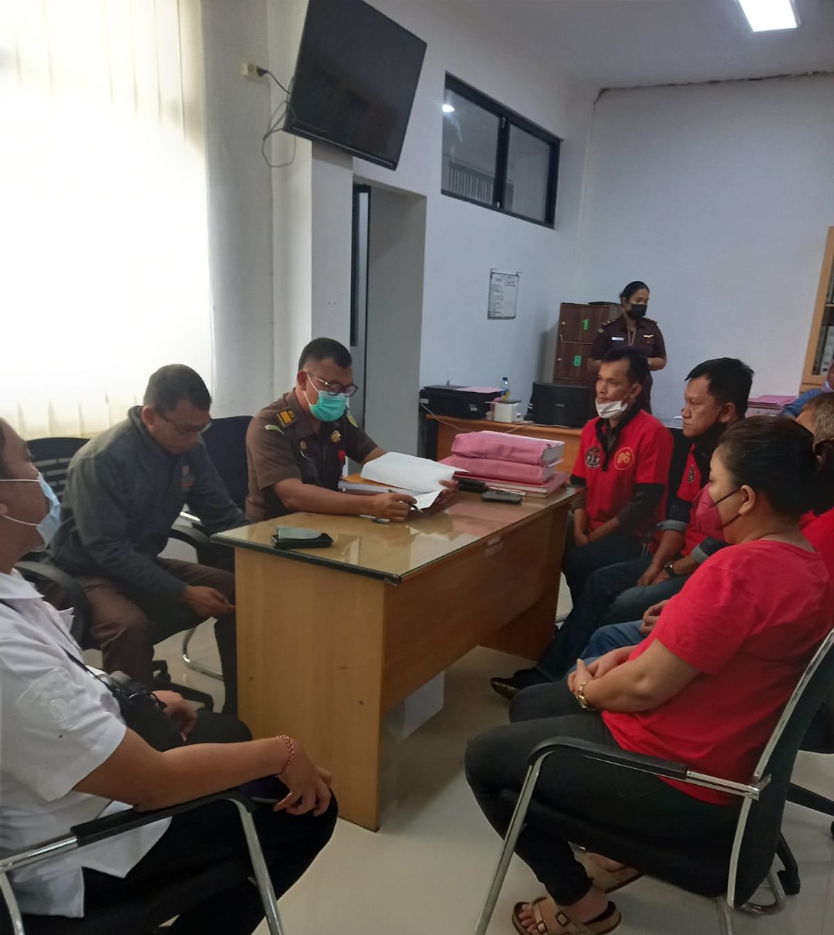 Gerombolan Pencopet Asal Jakarta yang Beraksi Saat WSBK  Sirkuit Mandalika, Delapan Tersangka dan BAP Dilimpahkan Penyidik Polda NTB  Ke Jaksa