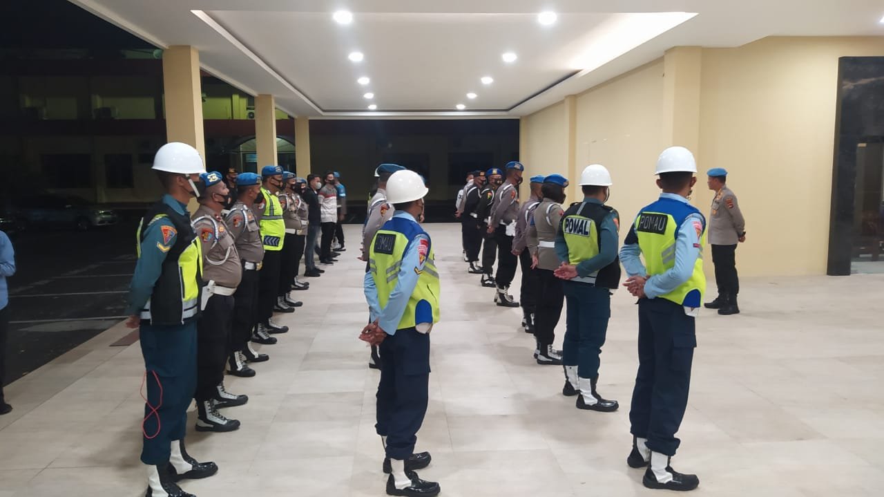 Bidpropam Polda NTB dan Denpom TNI Larang Anggota Masuk Cafe dan Lakukan Pemeriksaan ditempat Hiburan