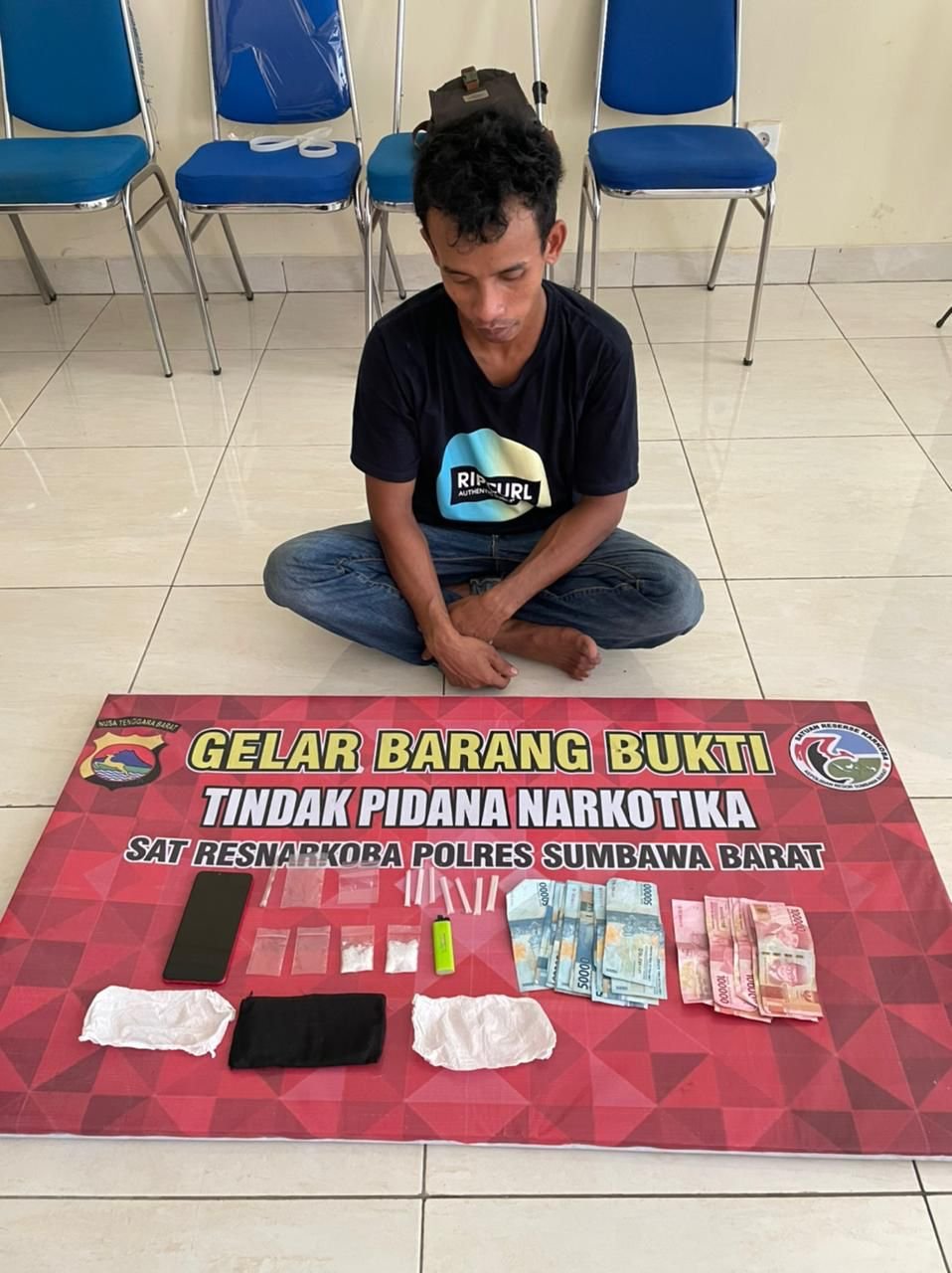 Tersangka Sabu Ditangkap Polres Sumbawa, Pelaku Sempat Menghilang 3 Jam di Lingkungan Rumahnya