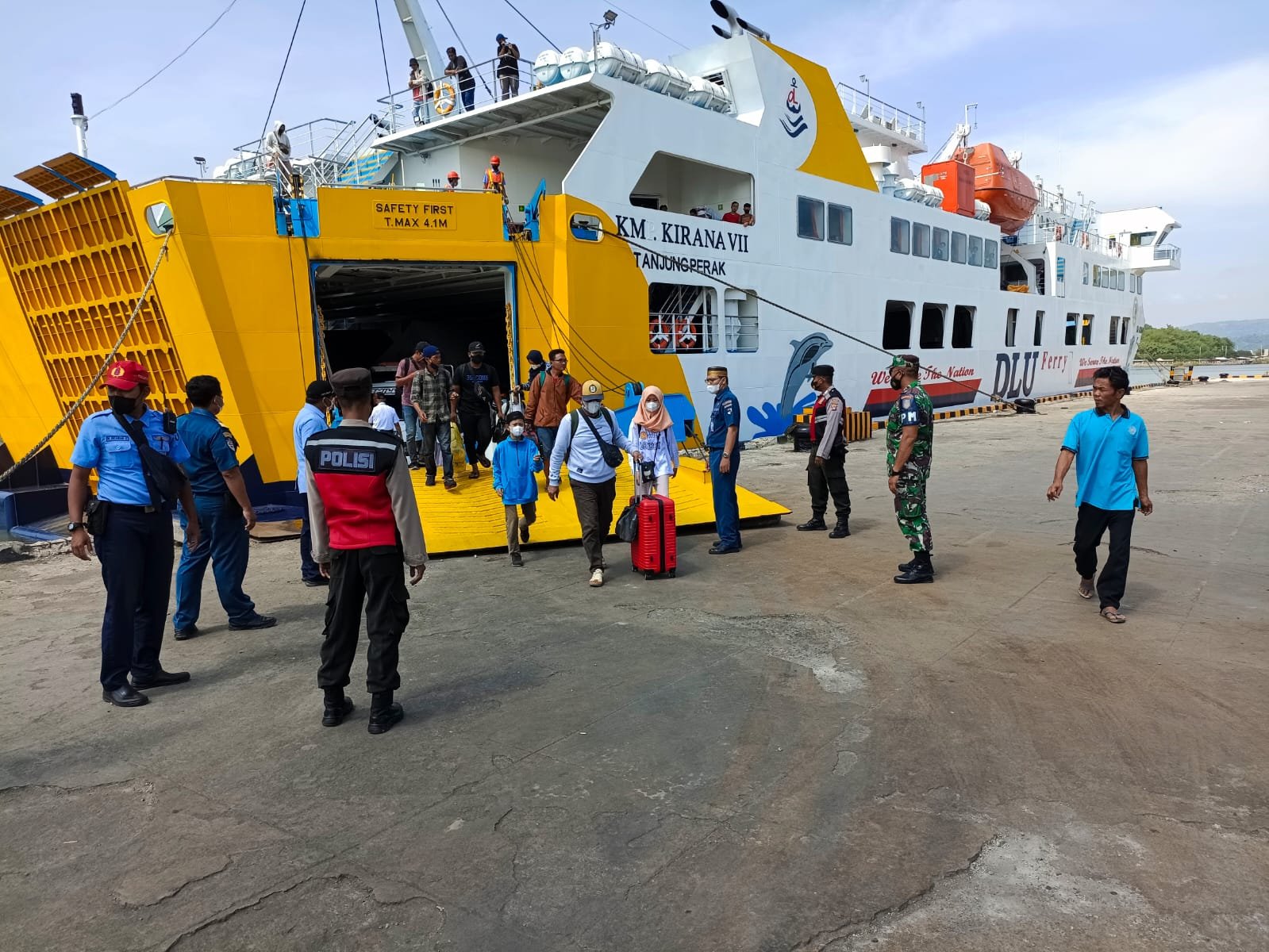 Polda NTB: Jumlah Pemudik Melintas di Pelabuhan Lembar Capai 32 Ribu