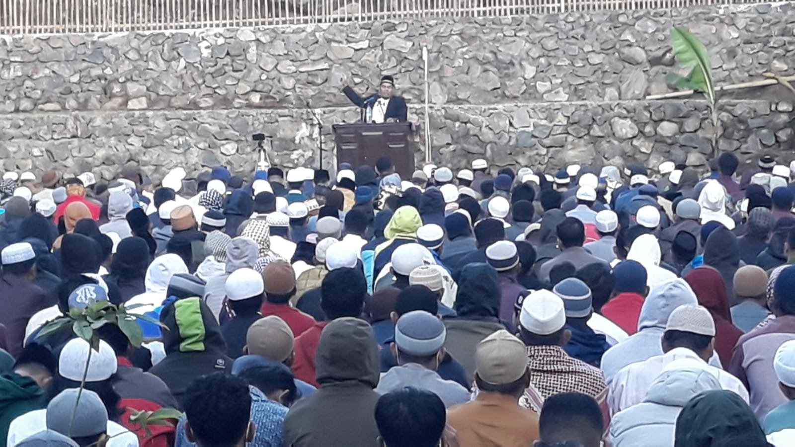 Berlebaran di Sembalun Lawang, Masjid Alfurqan Penuh Sesak Warga Mengikuti Shalat Idul Fitri