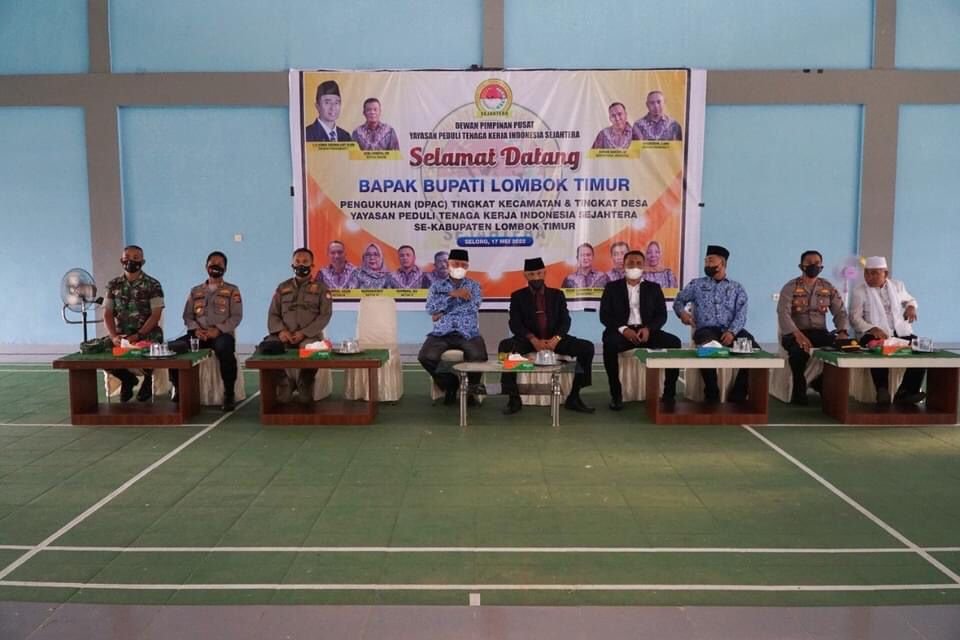 Penyumbang Buruh Migran Terbesar NTB, Bupati Kukuhkan pengurus YPTKIS Lotim