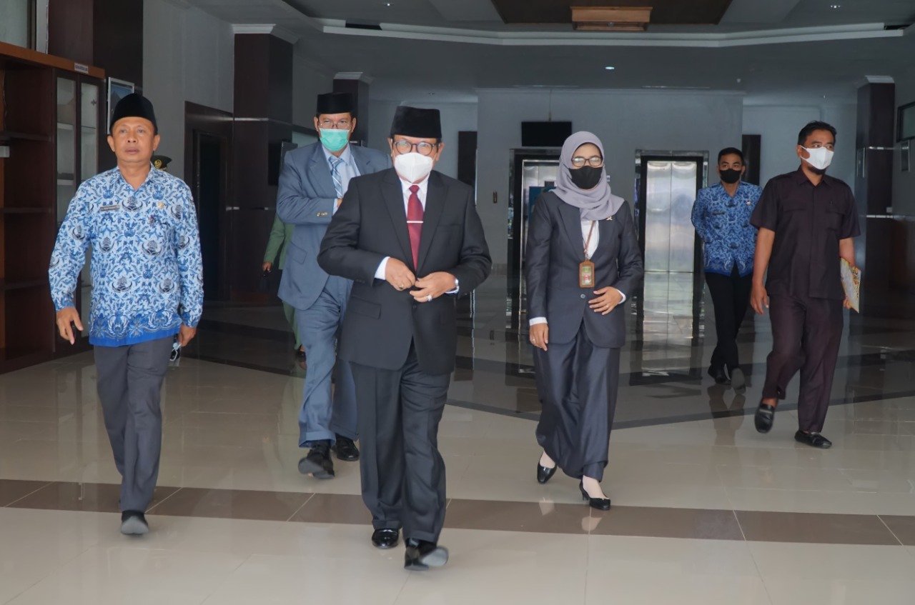 Peringati Harkitnas, Wabup Lotim: :Ayo Bangkit Bersama