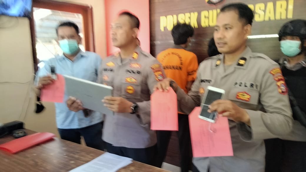 Pencuri dan Penadah  Laptop di Gunungsari Diringkus Polisi