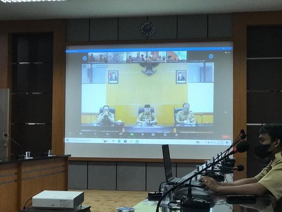 Bupati Rapat Secara Virtual dengan Camat dan Kades se Lombok Timur, Sukiman Azmy Minta Sukseskan MTQ Tingkat Propinsi