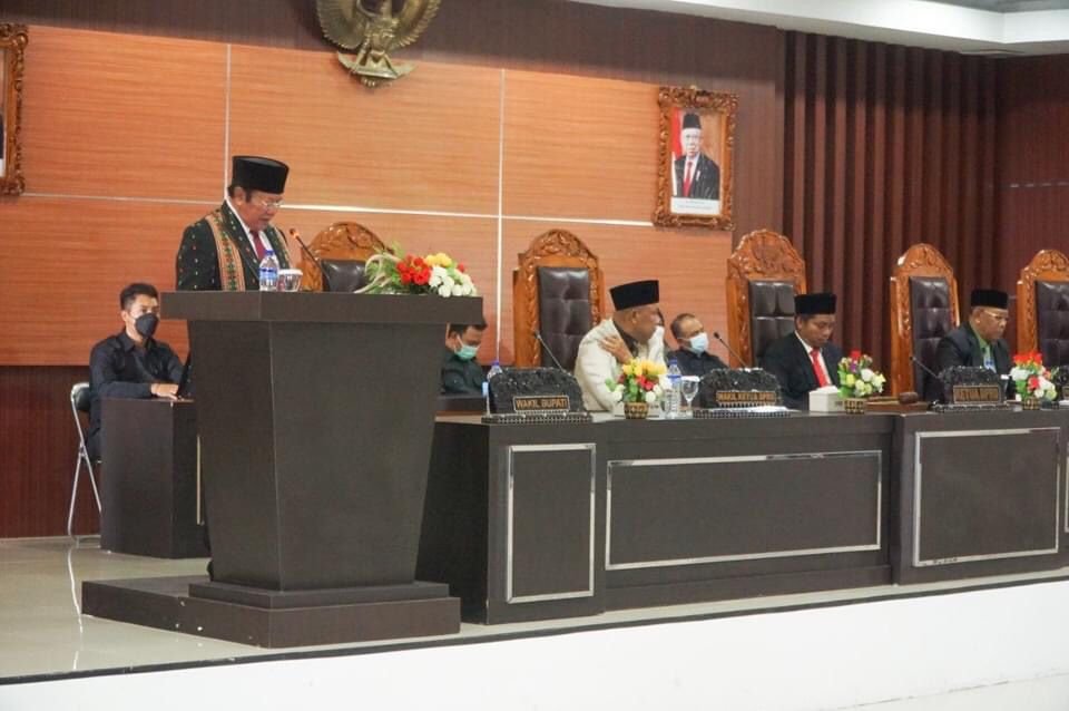 Wabup Lotim  Sampaikan Laporan Pertanggungjawaban Pelaksanaan APBD