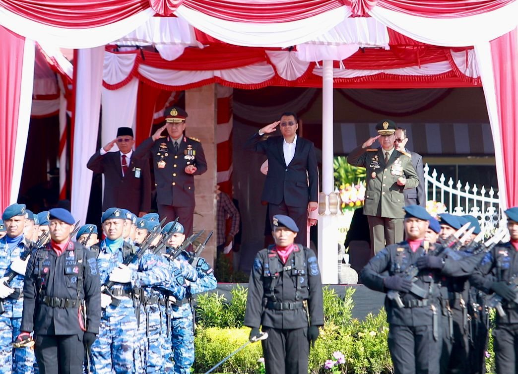 Polda NTB Ikuti Apel Virtual Hari Bhayangkara ke-76 Dari Lapangan Bhara Daksa Polda NTB