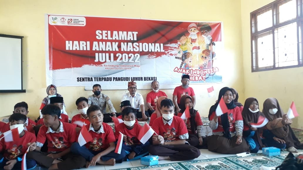 Kemensos Gelar Kampanye Peksos Goes To School di Sembalun .