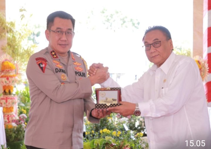 Kapolda NTB Dapat Acungan Jempol Ketua Komisi III DPR RI