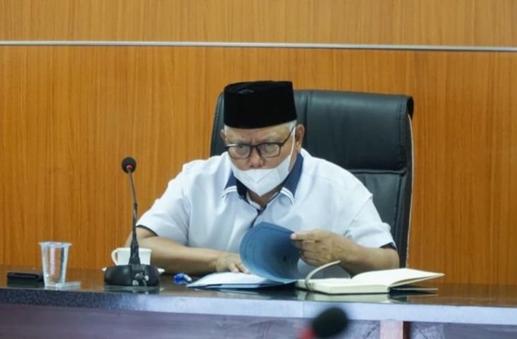 Bupati Sukiman Rapat Virtual Progres Penanganan PMK Bali dan Nusra Bersama Menko Merves