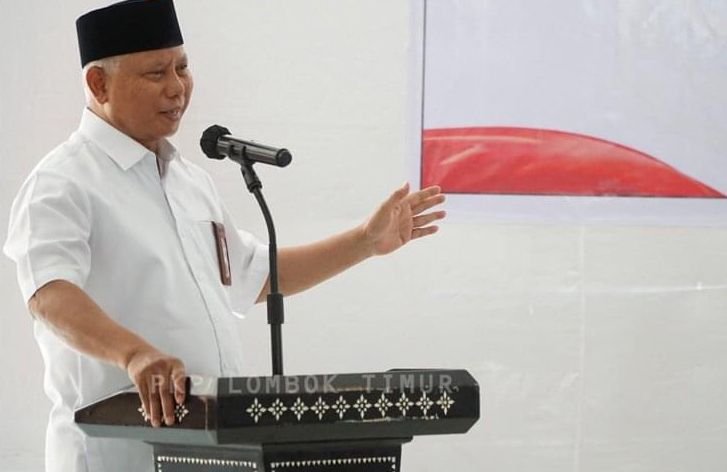 Bupati  Sukiman Azmy Lantik Pengurus PWRI Lombok Timur Periode 2022-2027