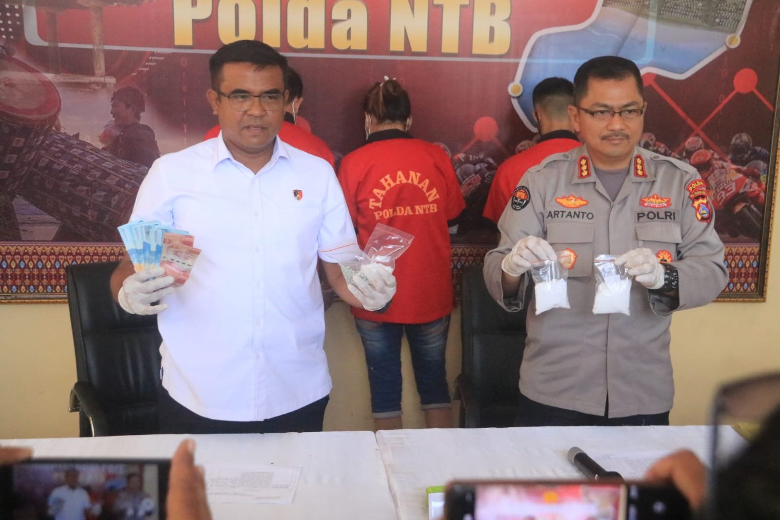 Lagi Tim Opsnal Dirresnarkoba Polda NTB Ringkus  3 Pelaku dan Ratusan Gram Sabu