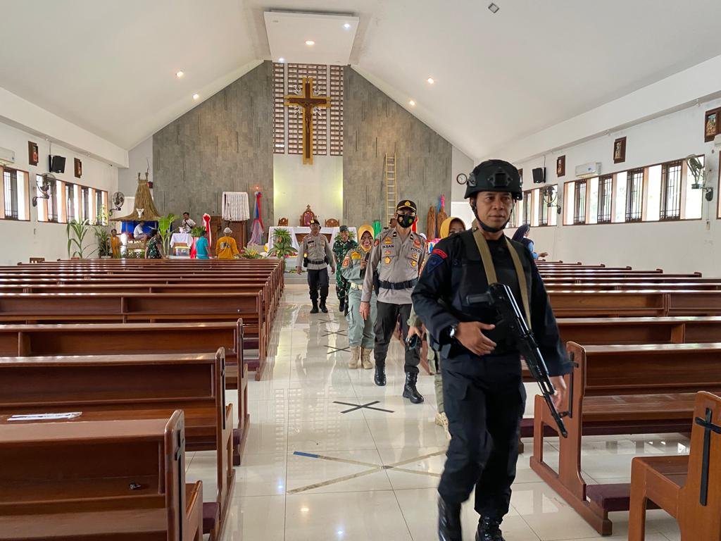 Jelang Natal, Gereja di Bima Dapat Pengaman Ekstra dari Gabungan Aparat Kepolisian