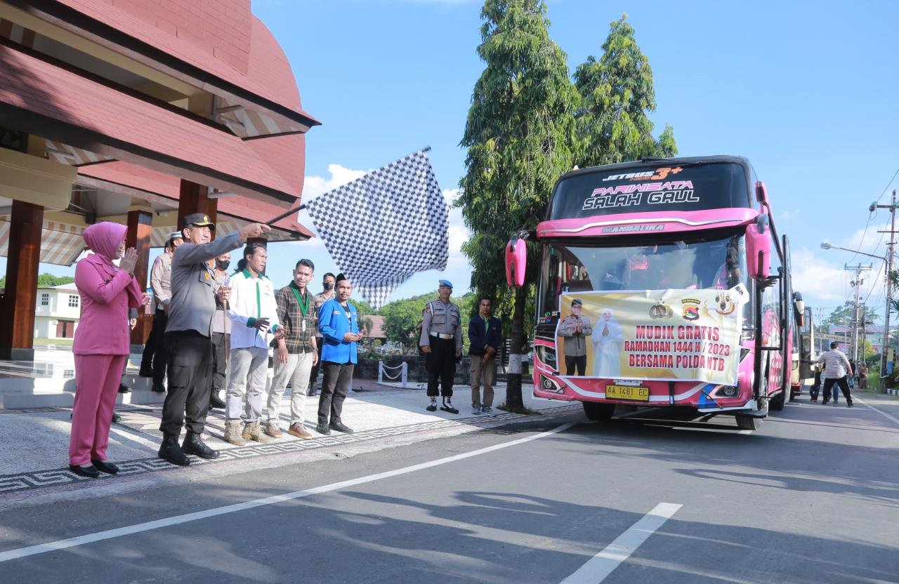 Alhamdulillah, Kapolda NTB Lepas Peserta Mudik Lebaran Secara Gratis