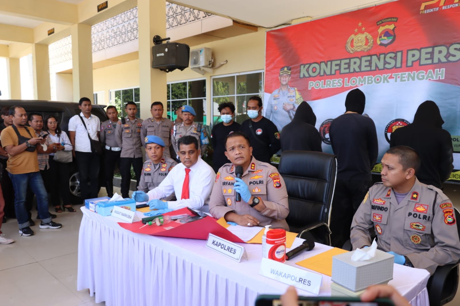 Geng Sabu Oknum DPRD Lombok Tengah Disergap Polisi Saat Pesta Narkoba
