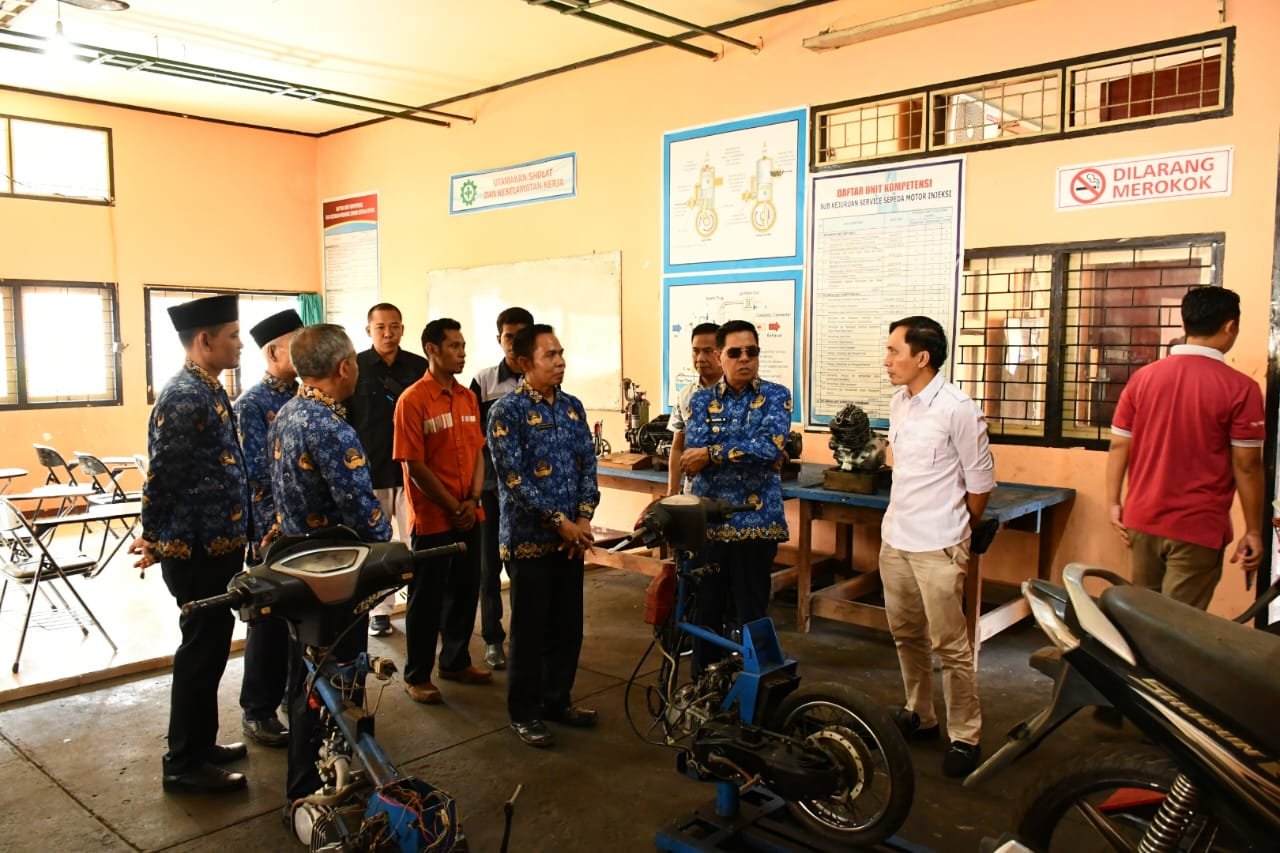 Bupati Lotim Apresiasi Pelatihan Vokasi sebagai Langkah Strategis Atasi Pengangguran